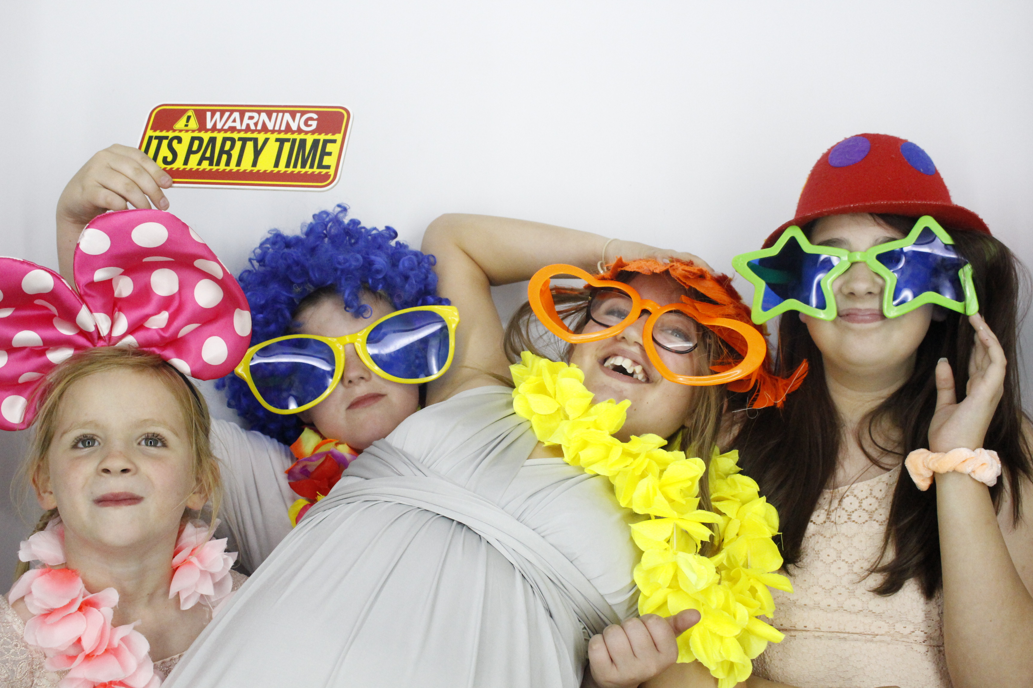 Sam & Rachel's Wedding | View more photos from the event at gallery.myphotoboothexperience.co.uk/u/MyPhotoBoothExperienceLtd/Sam-Rachels-Wedding